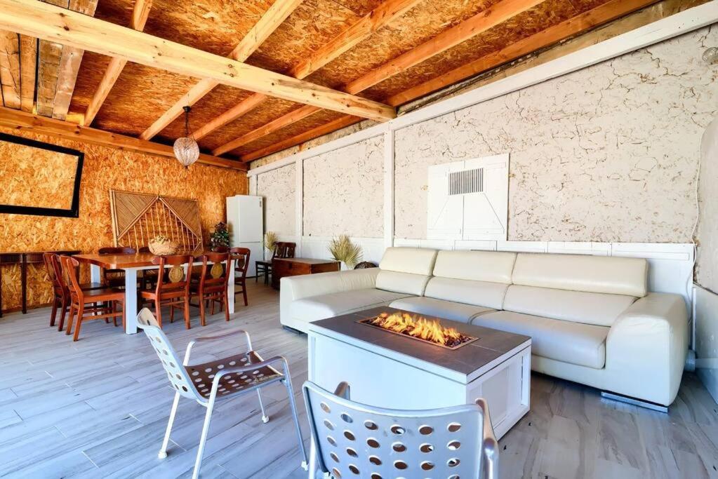 Cueva Con Jacuzzi A 20 Minutos De Valencia Villa Benaguacil ภายนอก รูปภาพ