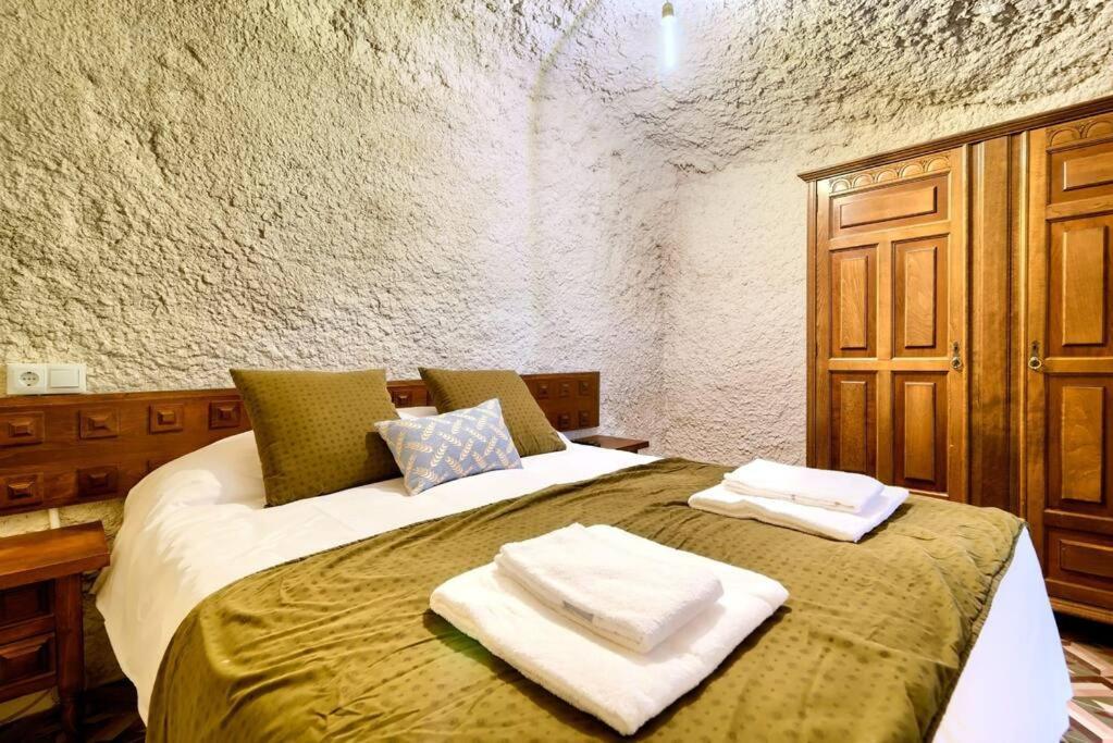 Cueva Con Jacuzzi A 20 Minutos De Valencia Villa Benaguacil ภายนอก รูปภาพ