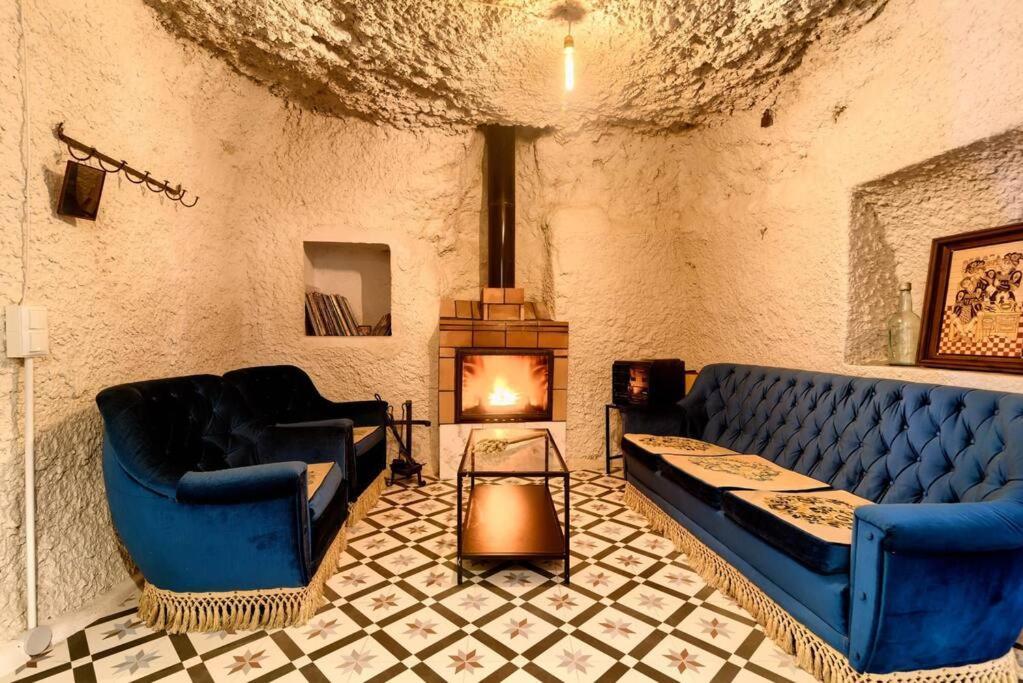 Cueva Con Jacuzzi A 20 Minutos De Valencia Villa Benaguacil ภายนอก รูปภาพ