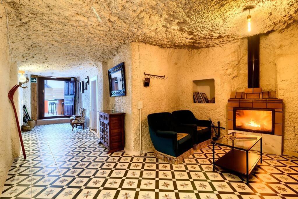 Cueva Con Jacuzzi A 20 Minutos De Valencia Villa Benaguacil ภายนอก รูปภาพ